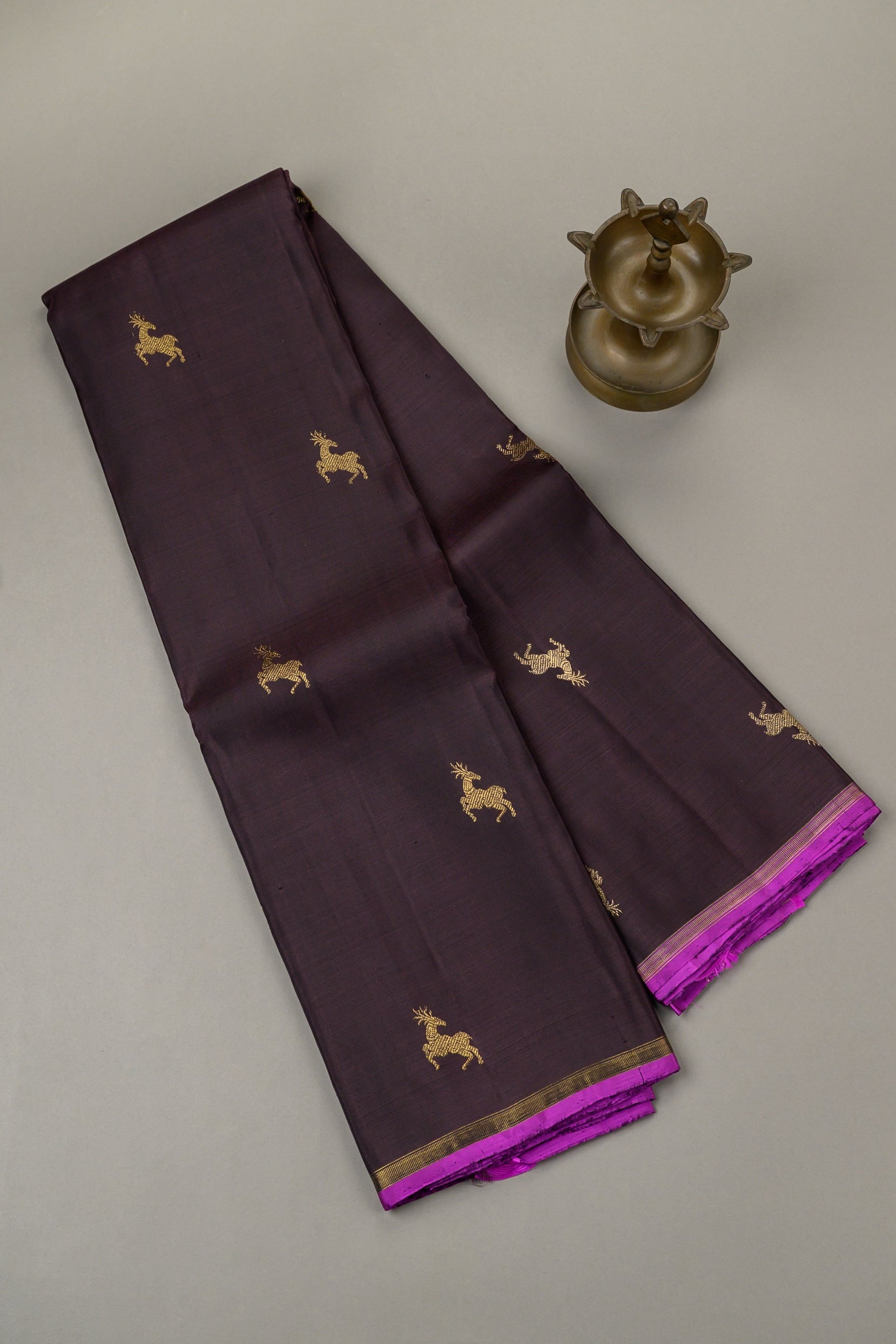 Borderless Dark Brown Saree with Maan butta