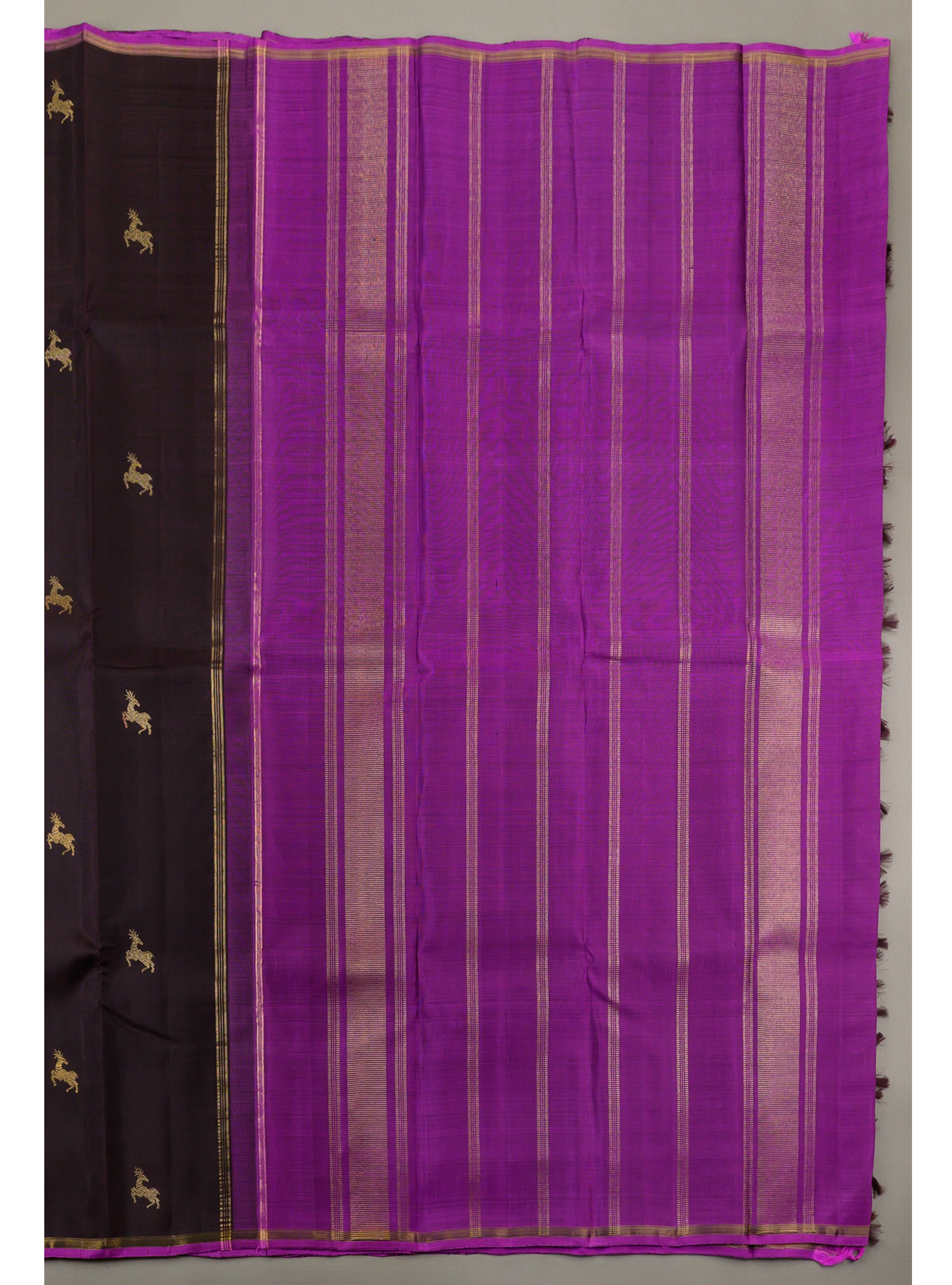 Borderless Dark Brown Saree with Maan butta