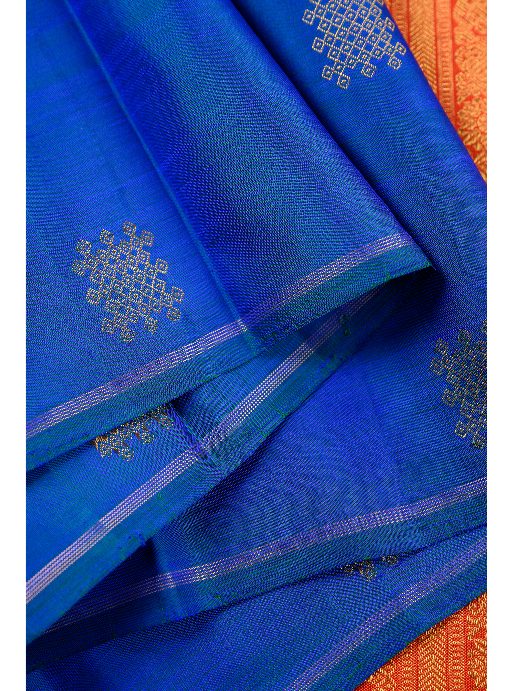 Borderless Royal blue with Kolam Butta and Grand Pallu
