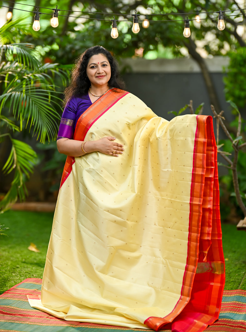 Handwoven Korvai Kanchivaram
Kamalam, Jadai Nagam & Banaras Pet Heritage Motifs