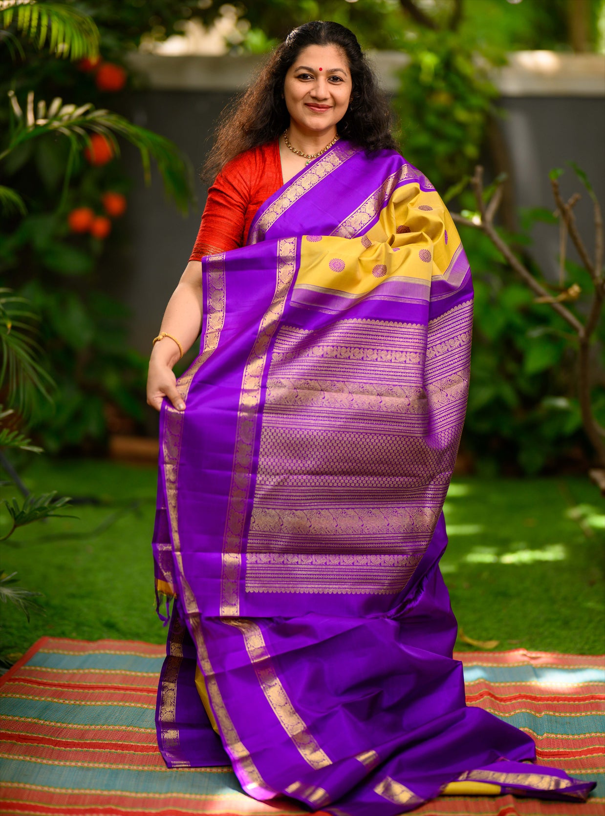 Korvai Kanjivaram in Sampanga and violet