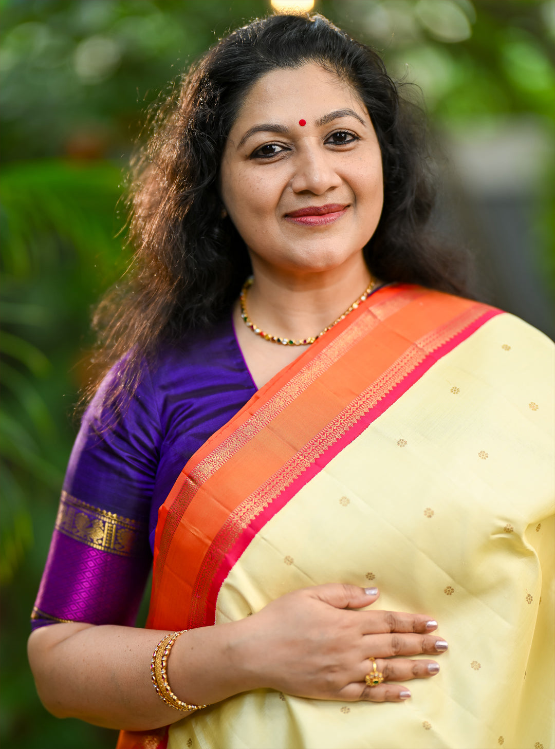 Handwoven Korvai Kanchivaram
Kamalam, Jadai Nagam & Banaras Pet Heritage Motifs