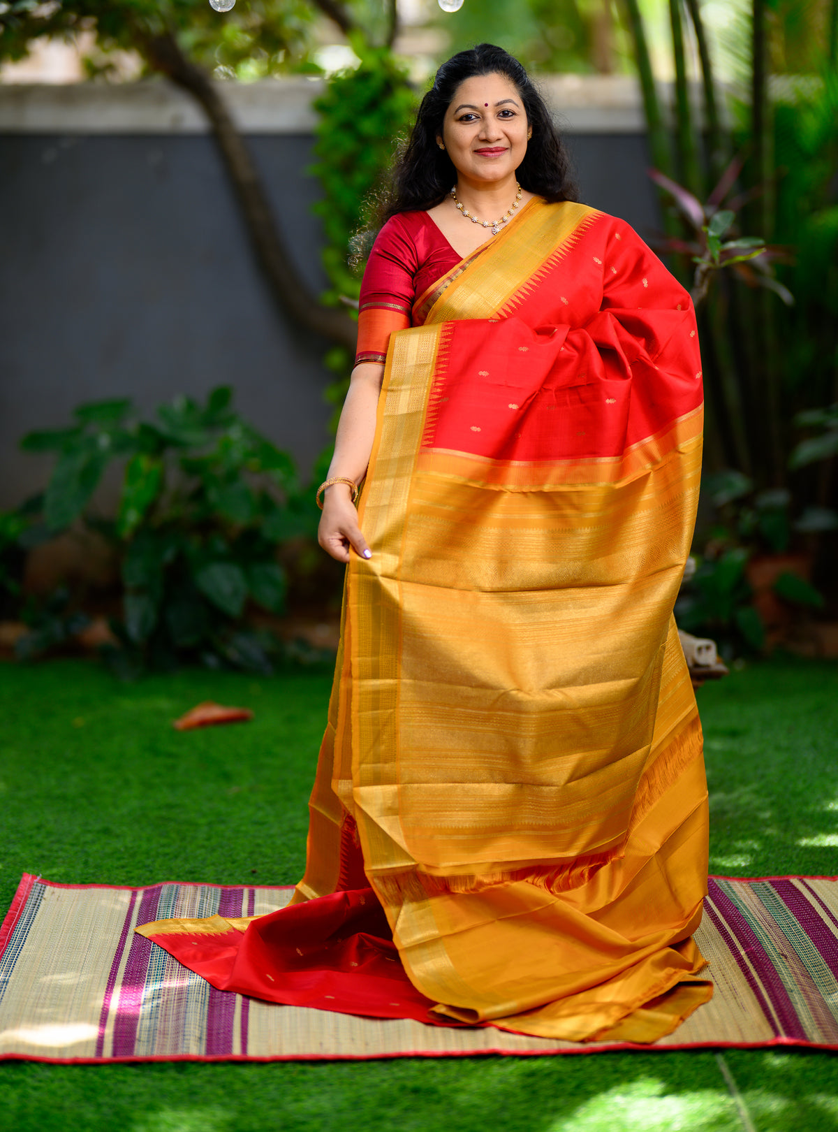 Red Korvai Kanjivaram with Mustard Border and Pallu