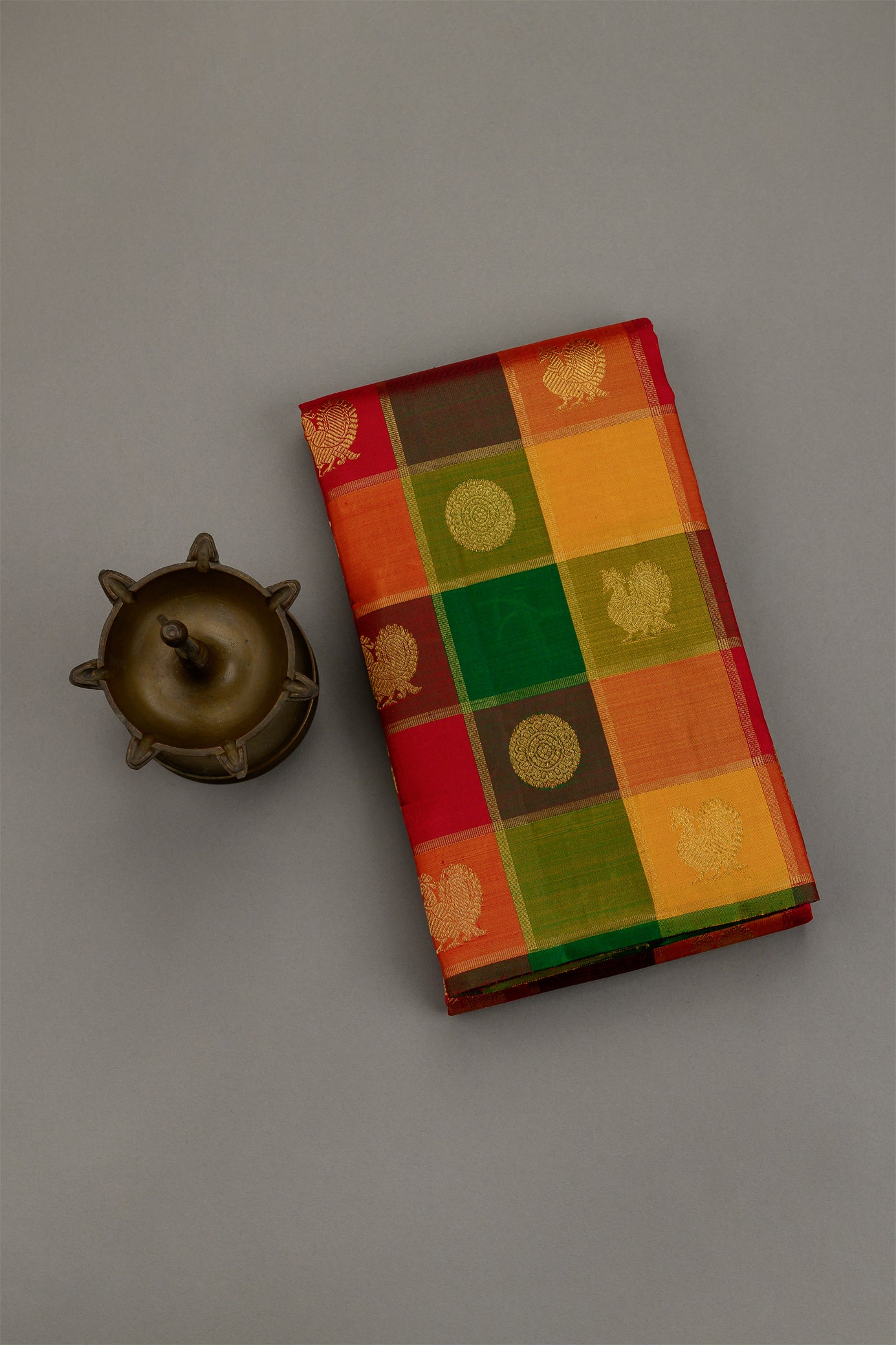 Paalum Pazhavum Borderless with arakku, green, mustard and orange checks