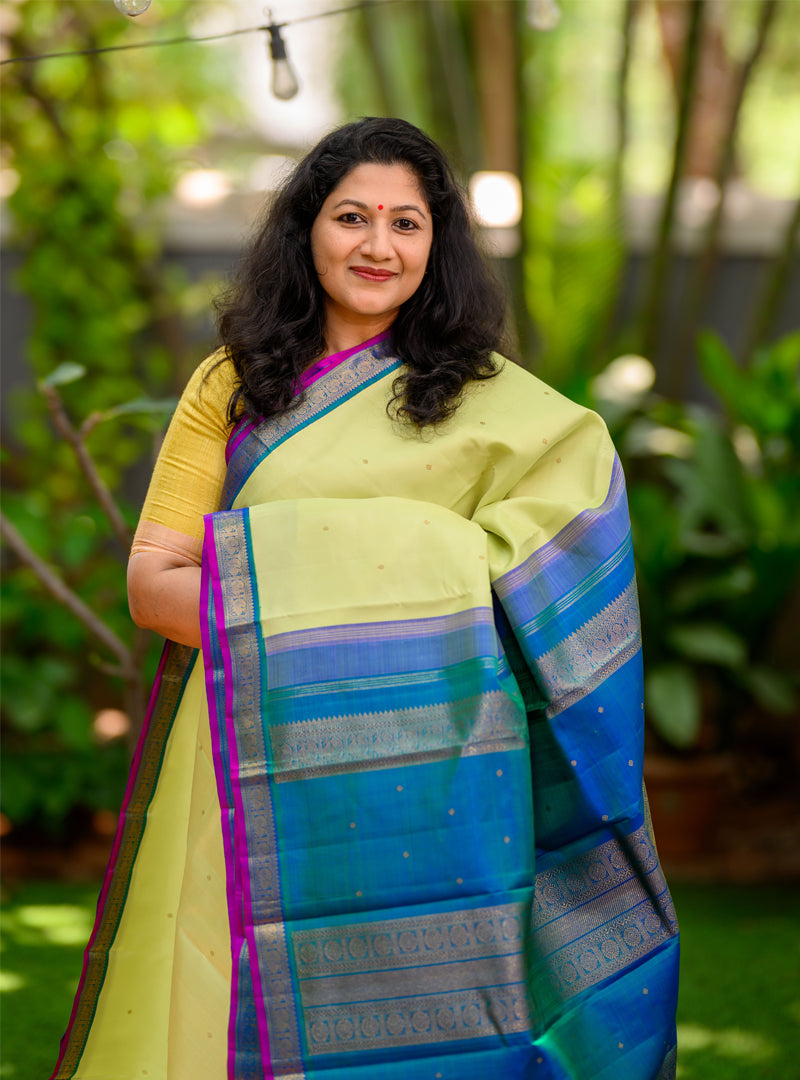 Apple green and peacock blue small border korvai kanchivaram