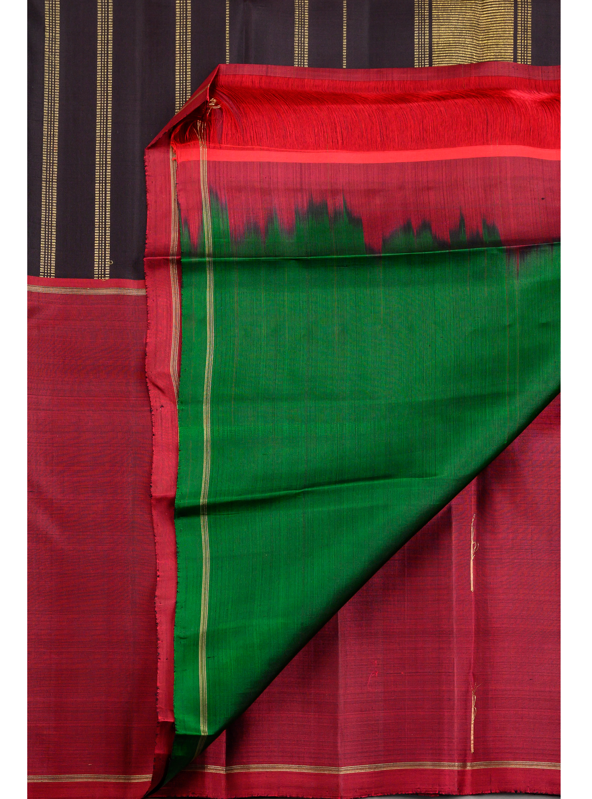Deep Arakku, Green and Black Mubbagam Kanjivaram Saree