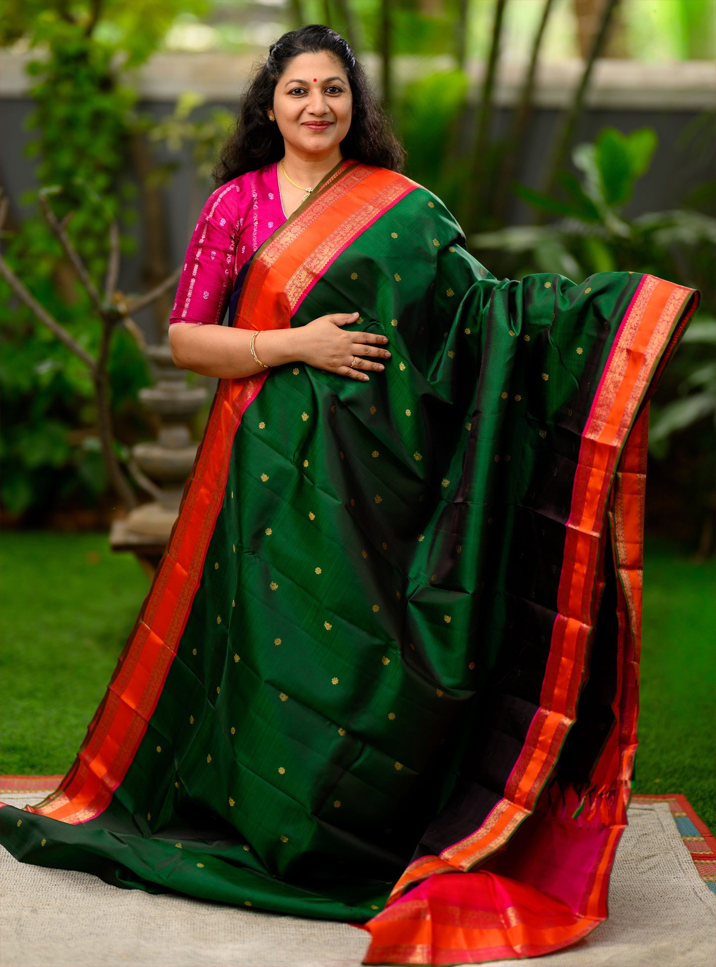 Emrald Green and Pink and Orange Rettapet Korvai border