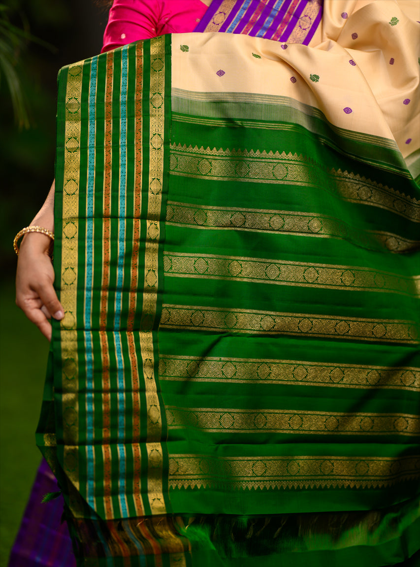Pure silk, pure zari Kanchivaram Korvai Ganga Jamuna in a beautiful tussar beige body