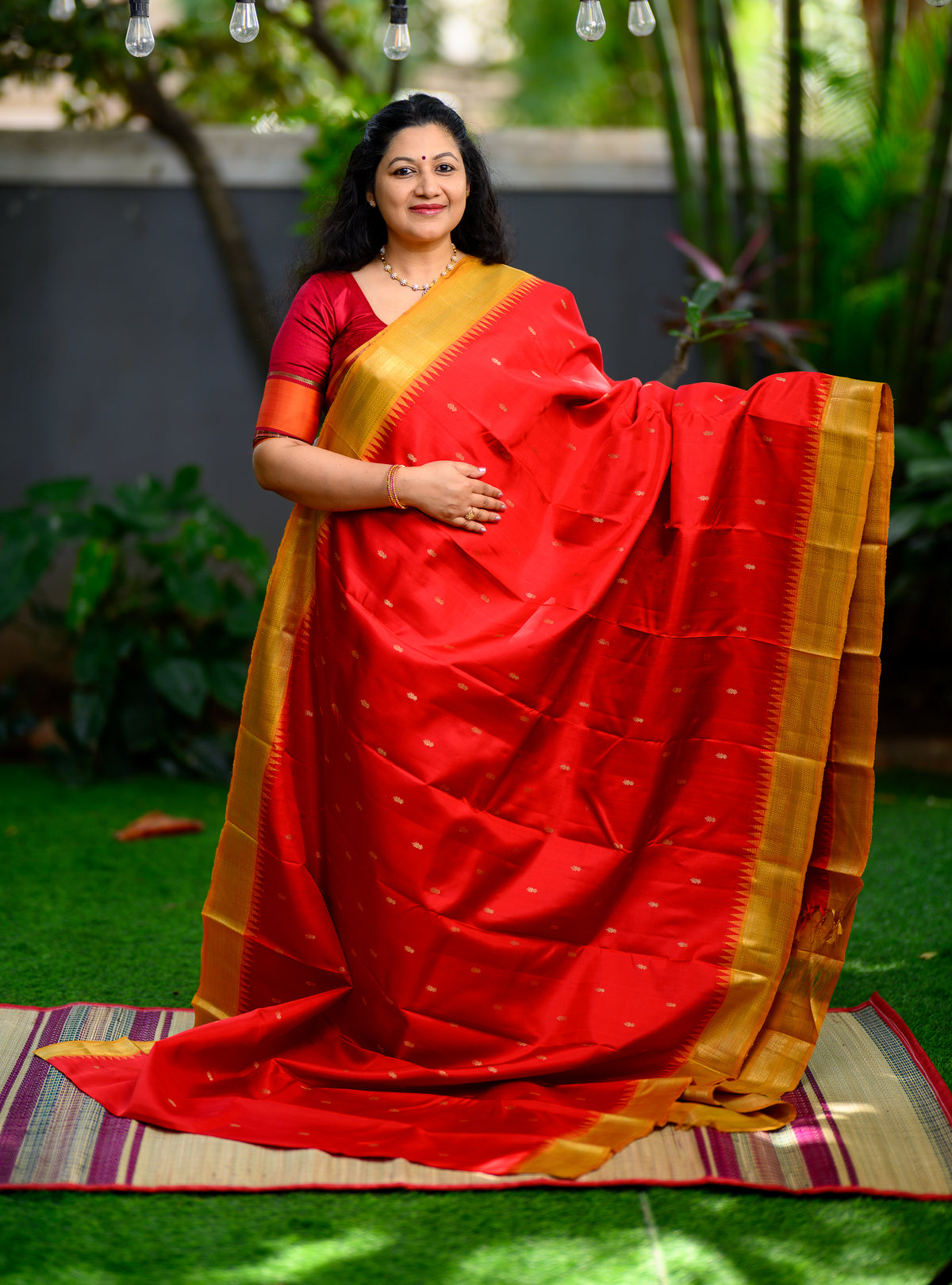 Red Korvai Kanjivaram with Mustard Border and Pallu