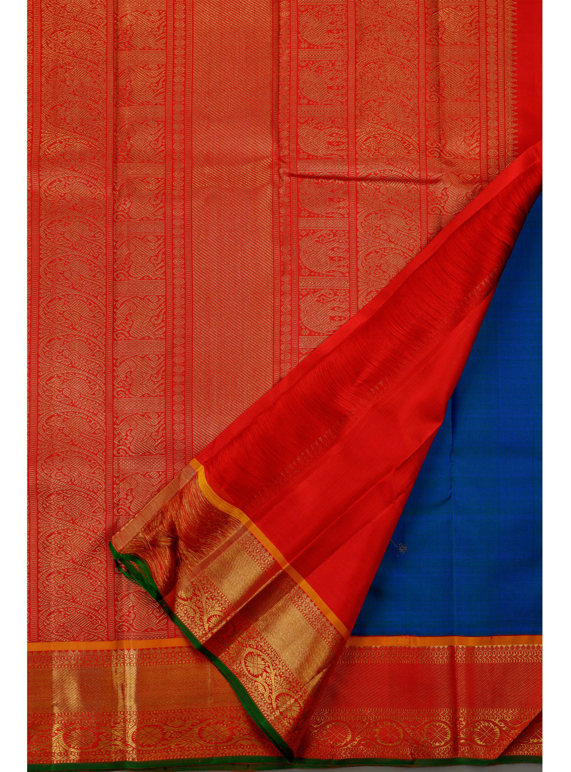 Royal Blue Korvai with arrakku pallu and arakku border